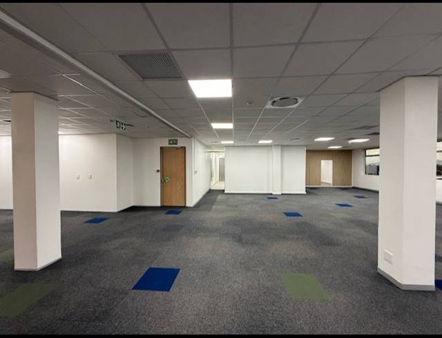 472M² OFFICE TO LET IN CLAREMONT